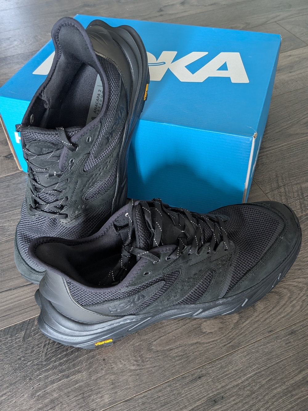 LIKE NEW HOKA ONE ONE Anacapa 2 Freedom Men's 11.5D 1155192 Black/Black